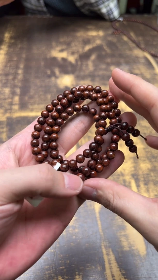 手串/手链黄花梨/降香黄檀海南黄花梨  0.7*108颗