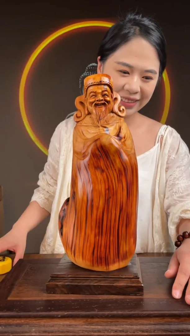 【闪购商品】柏木（崖柏）手工摆件,先抢先得!150