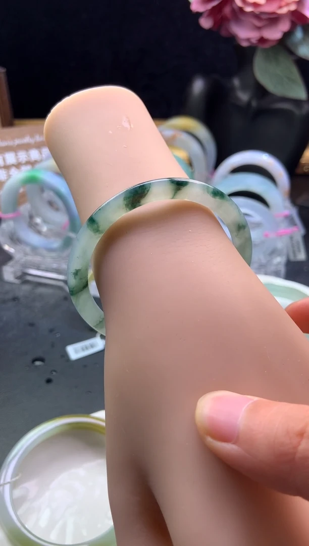 未镶嵌手镯定制翡翠55-58冰飘花有瑕漏「定制不退不换」