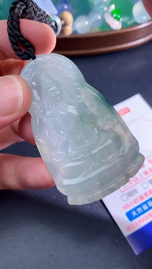 颈饰未镶嵌翡翠天然A货翡翠