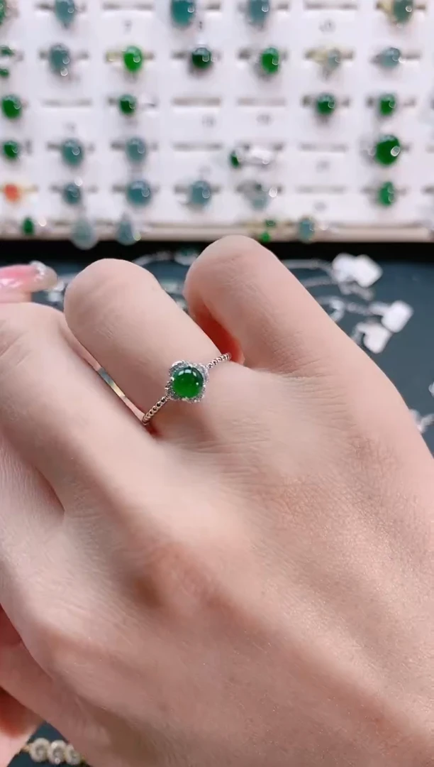 【闪购商品】翡翠戒指银S925镶嵌天然翡翠