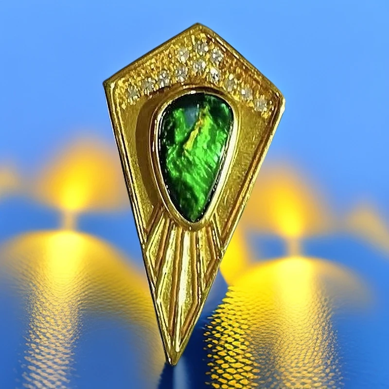 18K金澳大利亚黑欧泊吊坠石0.6克拉方向可调 强烈推荐 变彩效应