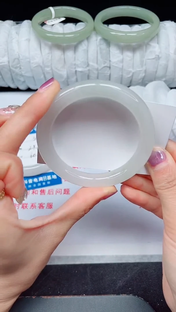 未镶嵌手镯石英质玉304-57/58