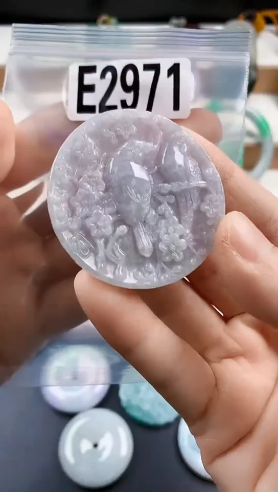 颈饰未镶嵌翡翠天然翡翠吊坠挂件