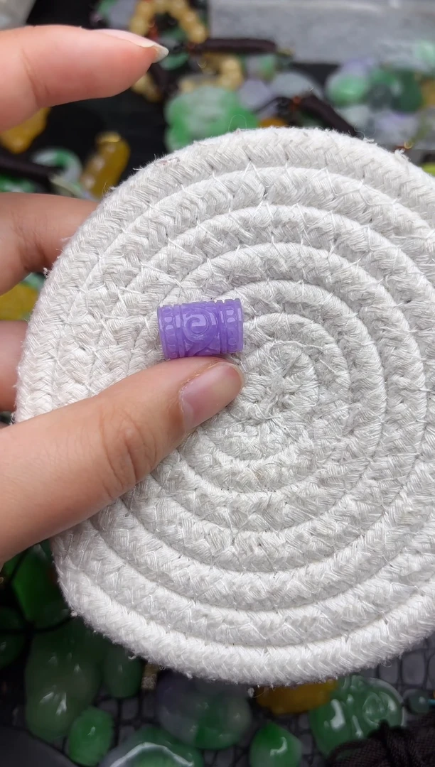 颈饰未镶嵌翡翠缅甸翡翠吊坠