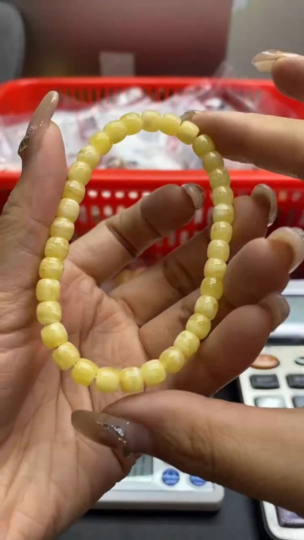 琥珀未镶嵌珠宝奇石134
