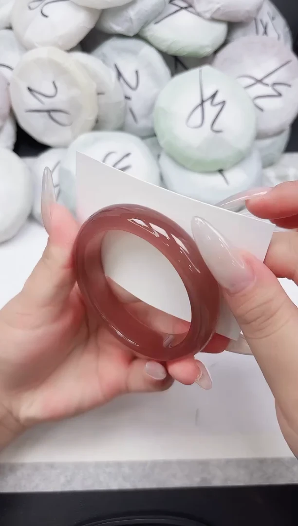 女款东凌手镯80-55.9