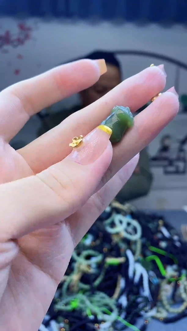 颈饰未镶嵌和田玉多样性发拍一发一