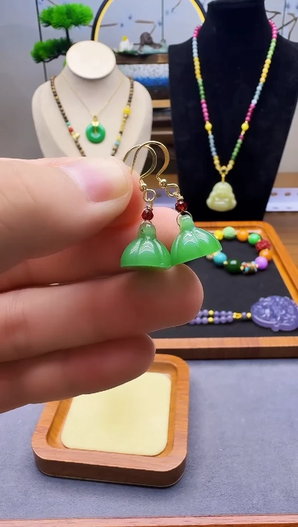 和田玉14K金镶嵌耳饰E59