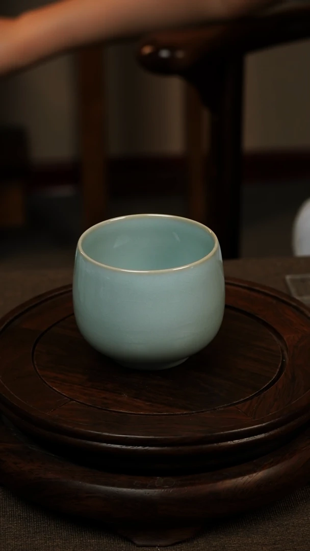瓷片016汝瓷全手工龙蛋杯150ml微瑕