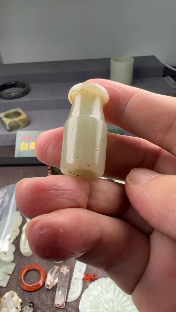 【闪购商品】和田玉清代和田玉小烟嘴