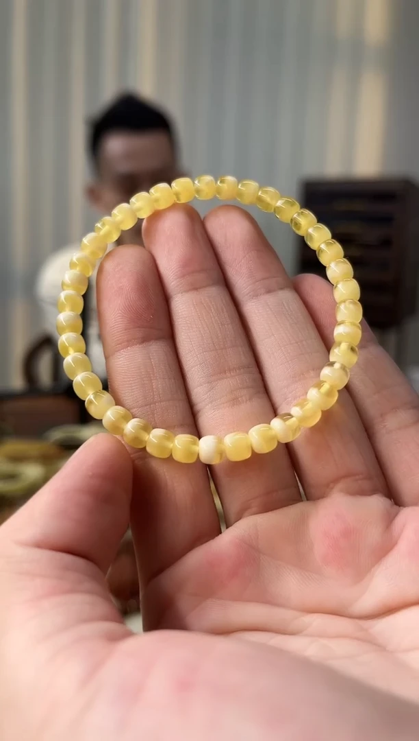 裸石琥珀未镶嵌妍*琥珀蜜蜡