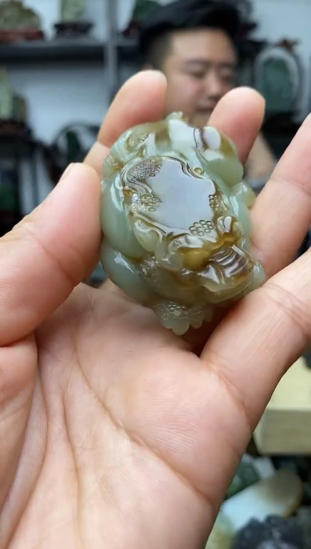 未镶嵌和田玉把件1