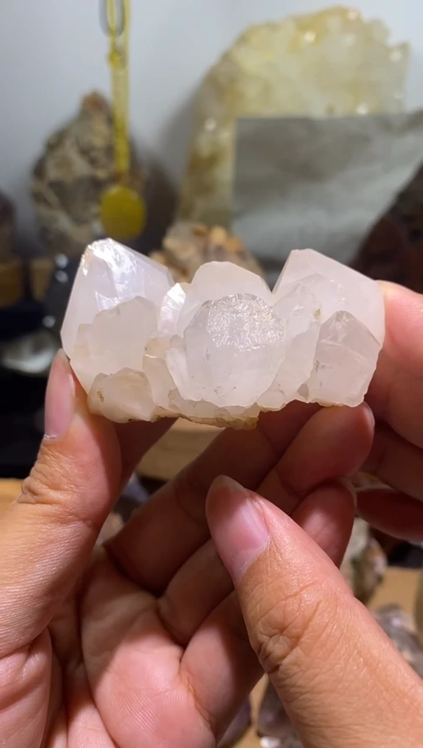 水晶珠宝半成品未镶嵌43号马岛白水晶花