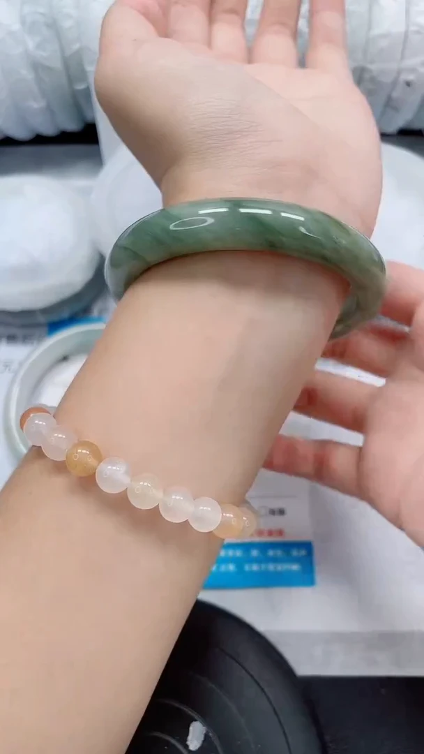 未镶嵌手镯石英质玉208-60/61