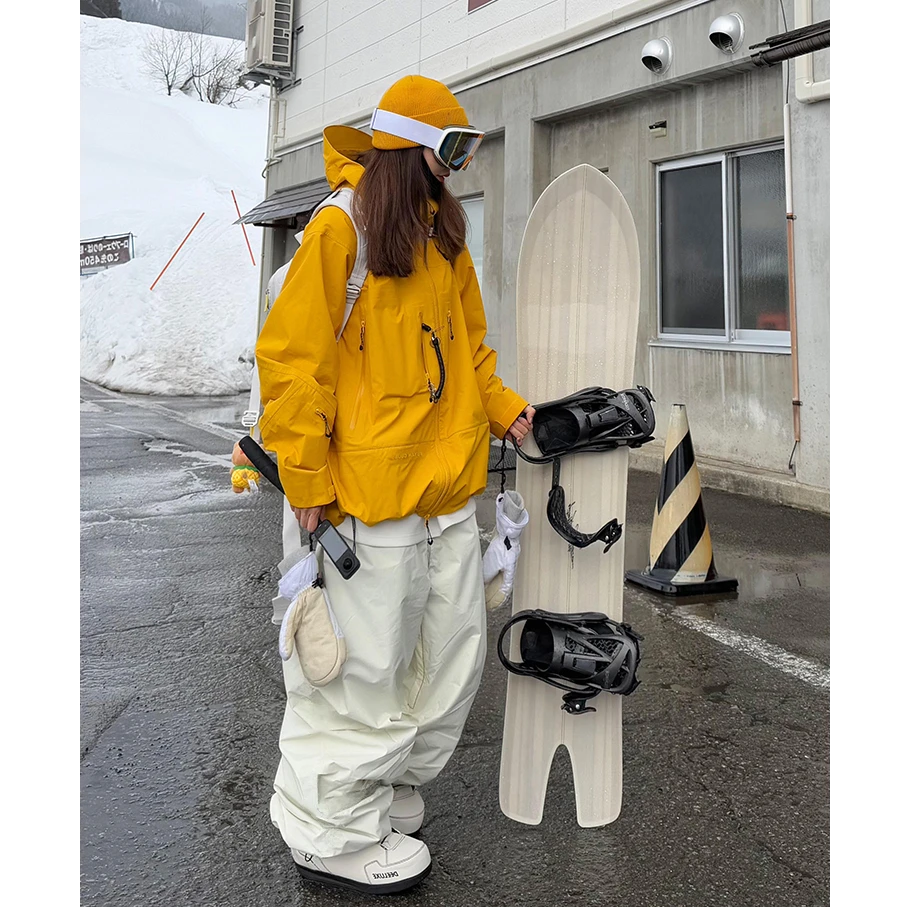 芙沿黄色滑雪服套装女2025秋冬新款户外防风加厚保暖情侣单板雪服