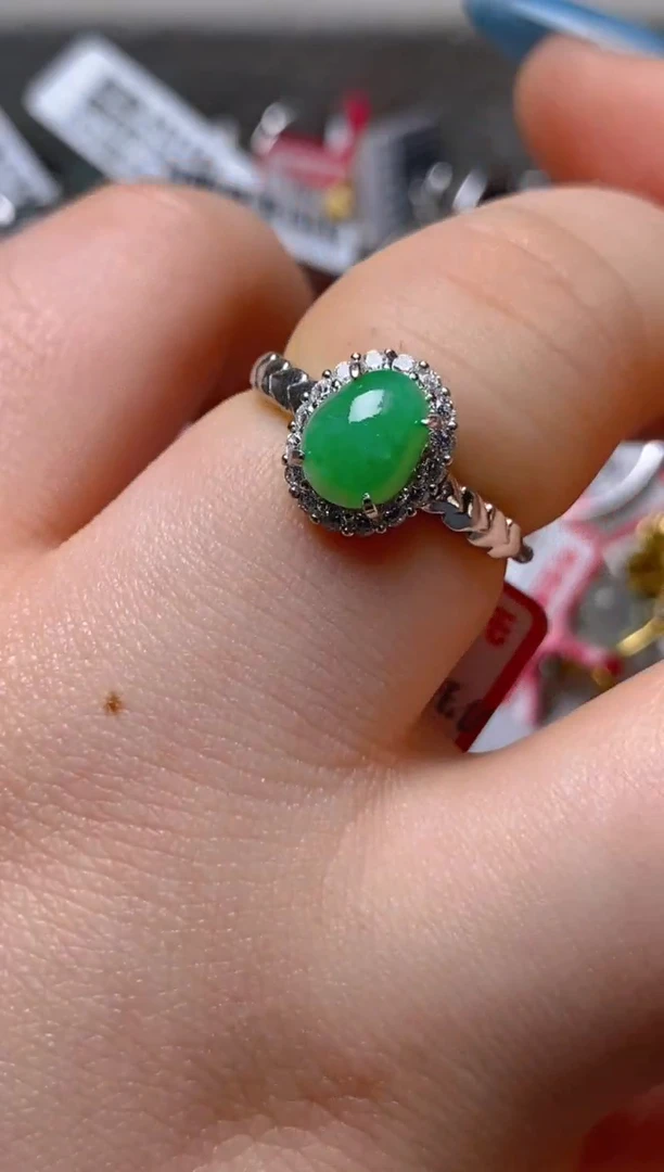 银S925镶嵌戒指翡翠百内无证书