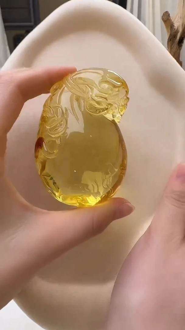 琥珀颈饰未镶嵌吊坠