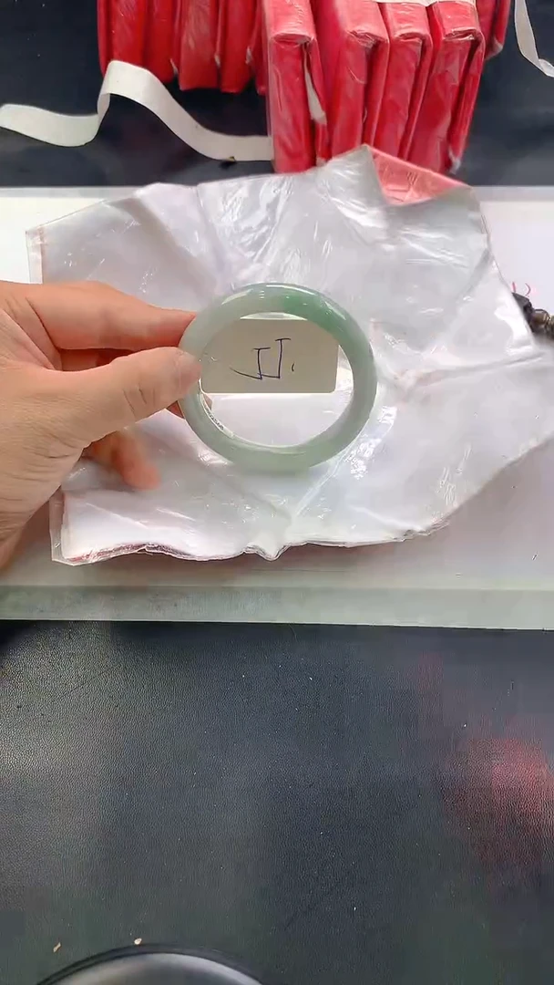 未镶嵌手镯翡翠279