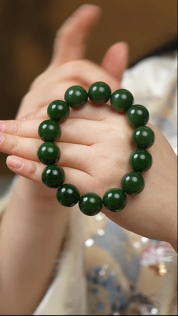 未镶嵌和田玉挂件手串