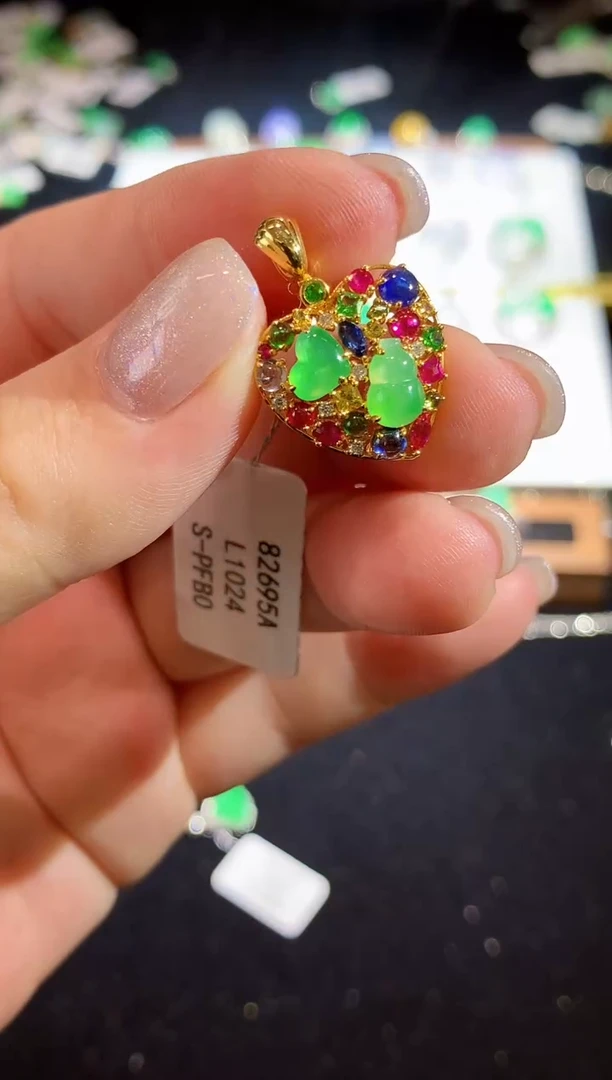 翡翠18K金镶嵌吊坠(不含链)L1024多样性发其一