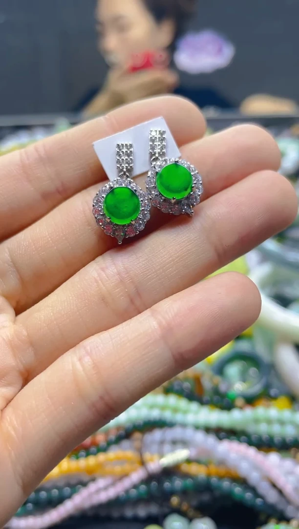 颈饰未镶嵌翡翠多样性择优发货