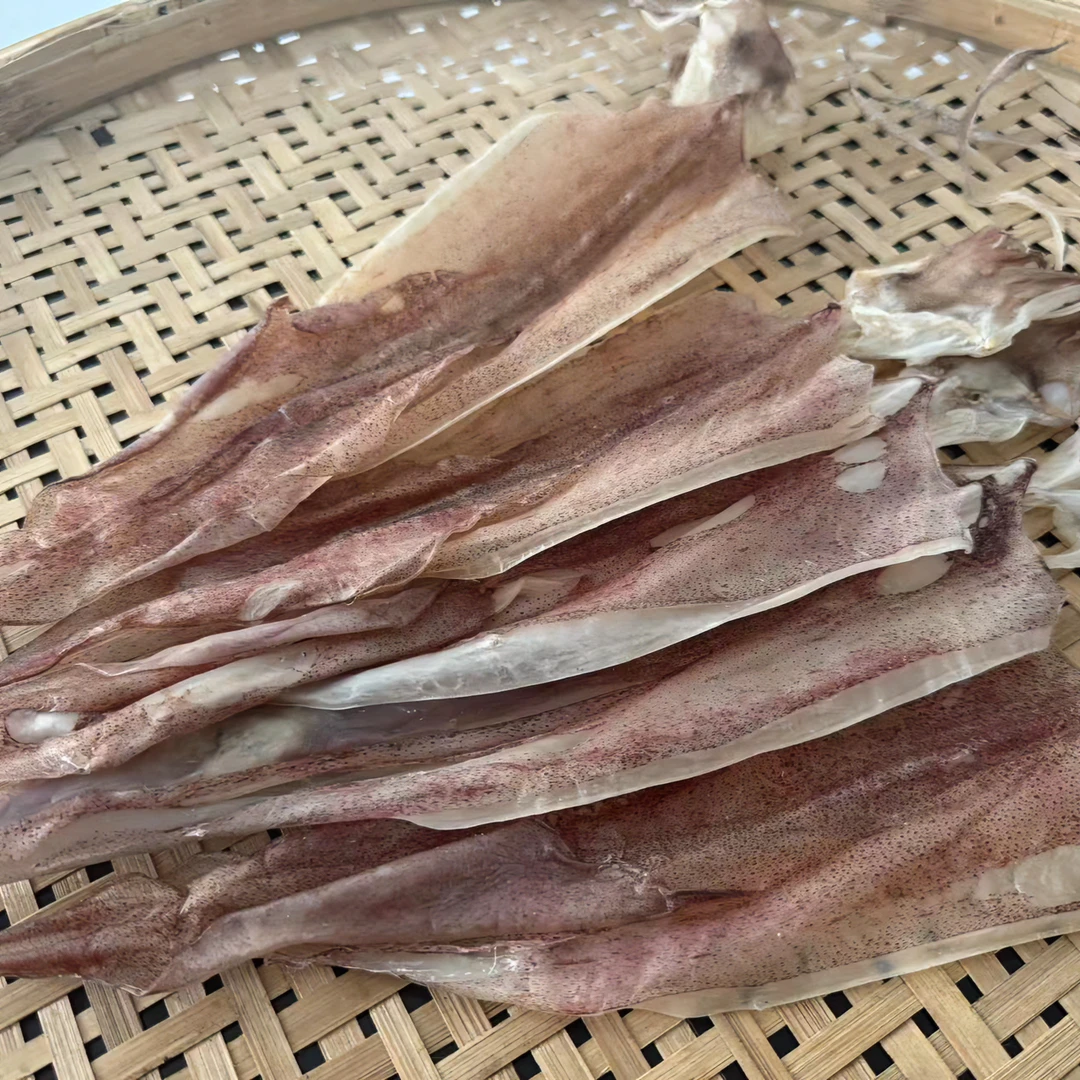 特价长身鱿鱼干淡干无盐烘干烧烤手撕沾芥末家庭常用