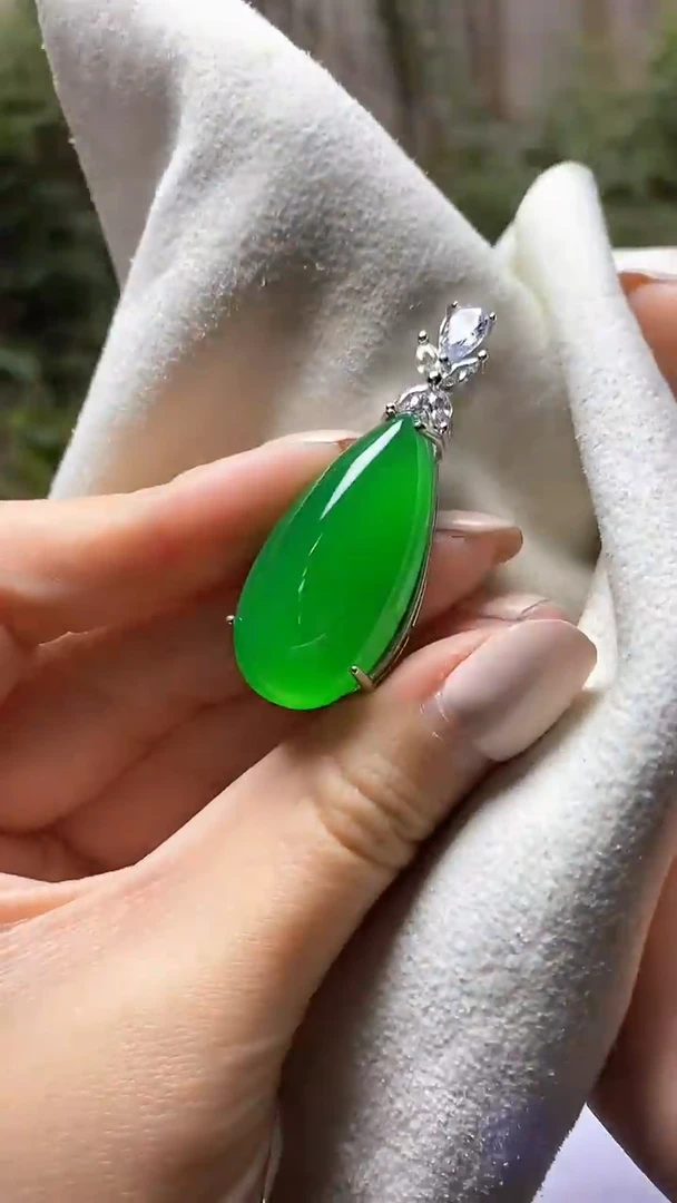 满色吊坠 所见即所得！！