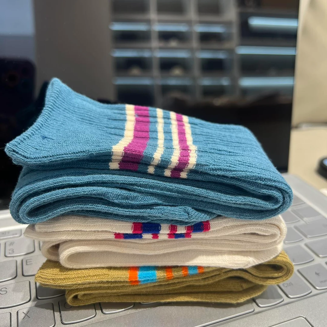 双针竖条拼色潮袜10双/包 不分性别不挑年龄不分脚码