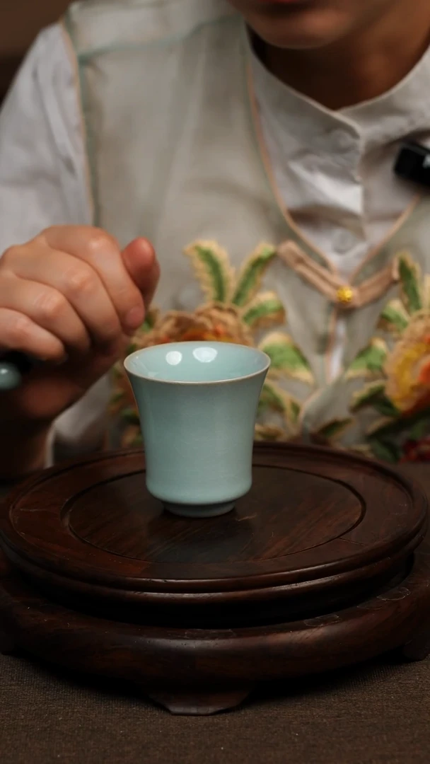 瓷片天青色闻香杯 70ML微瑕不带礼盒