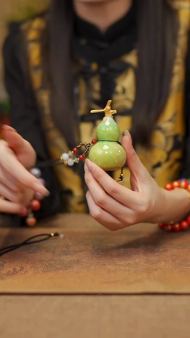 【闪购商品】636宴禾堂大漆脖挂葫芦68