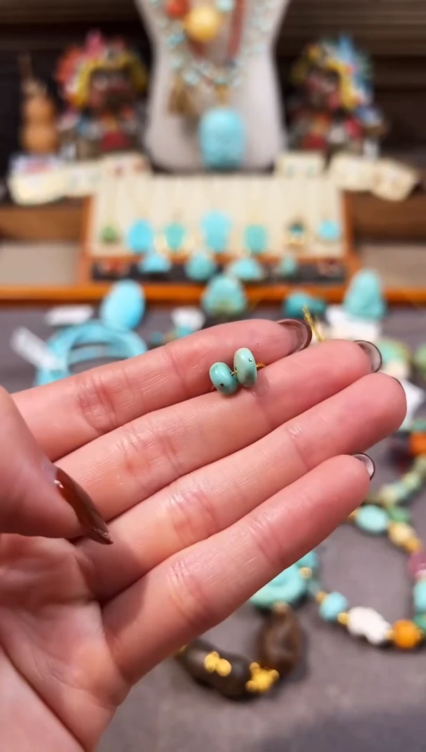 未镶嵌绿松石配饰藏扣