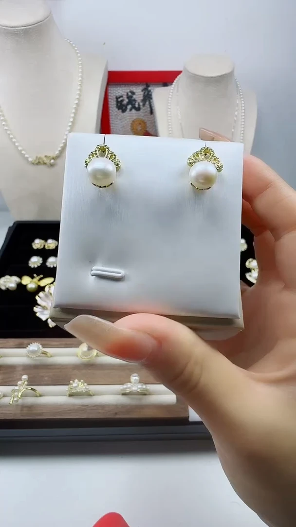 未镶嵌耳饰淡水珍珠1