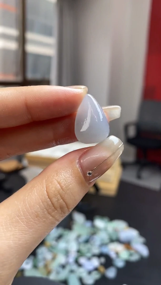 【闪购商品】定制翡翠未镶嵌翡翠毛货~
