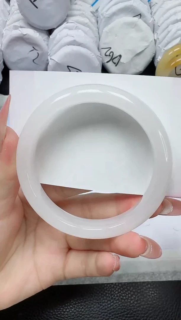 石英质玉手镯未镶嵌159