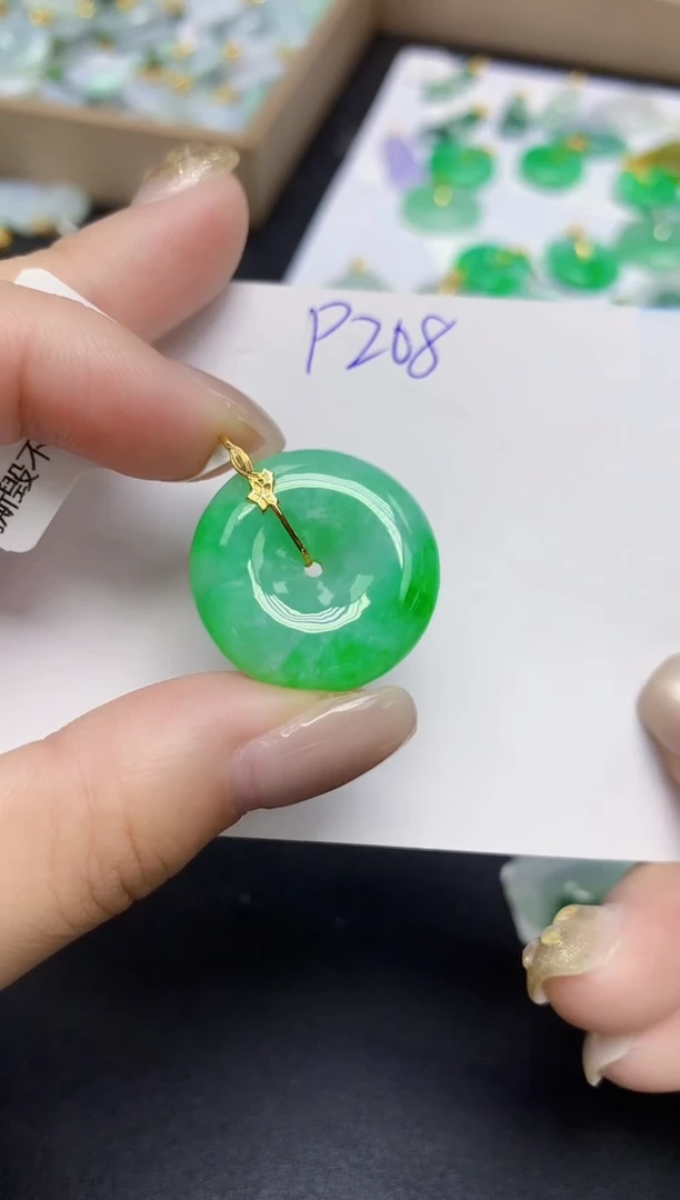 颈饰18K金镶嵌翡翠天然缅甸翡翠A货翡翠百元以上9元证书费自理