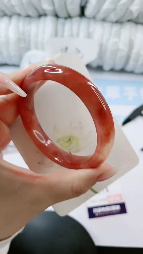 【闪购商品】石英质玉手镯未镶嵌多样性发货V478