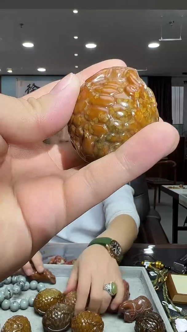 未镶嵌透闪石质玉把件龙龟-多样性发货其中发一