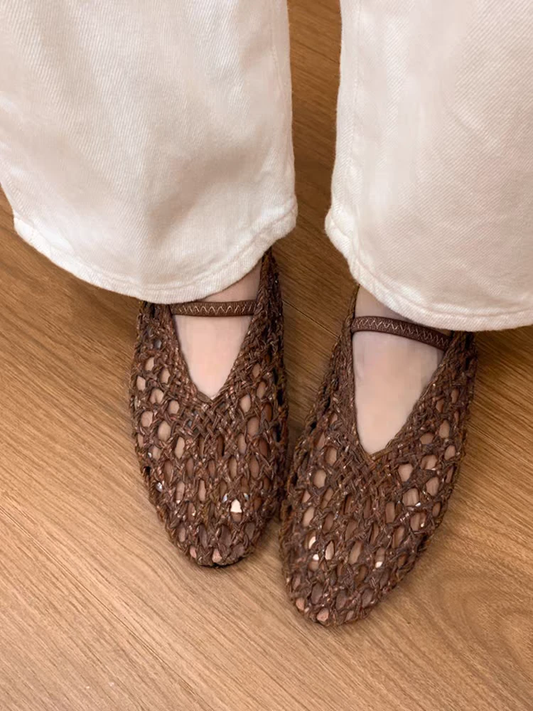 2025年夏镂空手工编制凉鞋女一字带圆头平底单鞋真皮浅口玛丽珍鞋