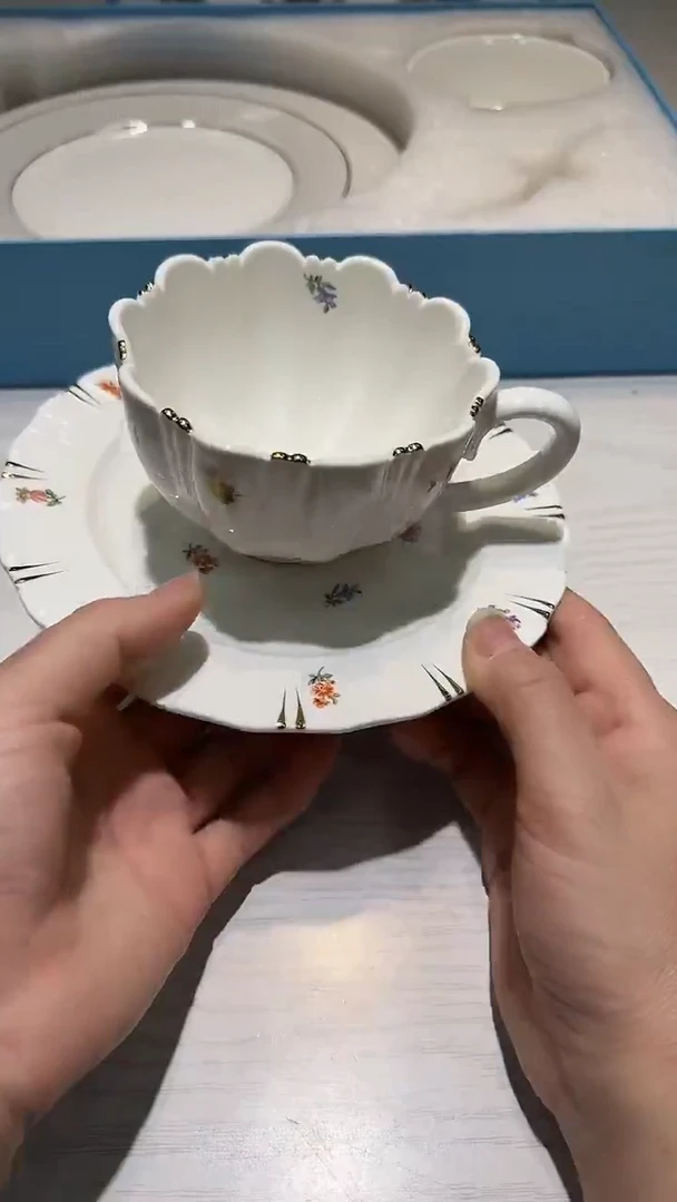 瓷片生活的本意就是开心@@1