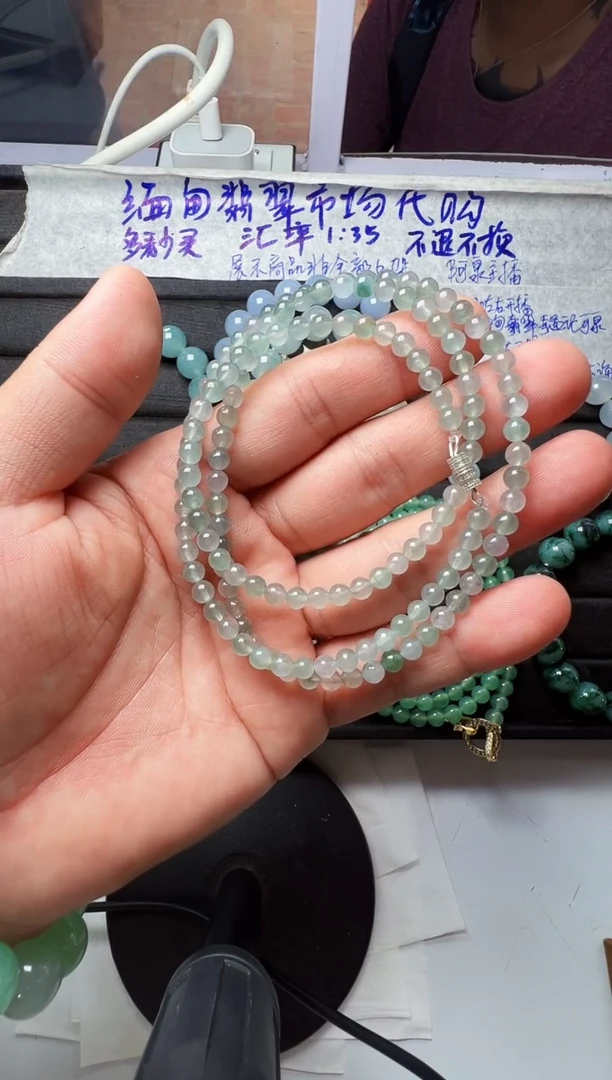 定制翡翠未镶嵌缅甸天然翡翠A货