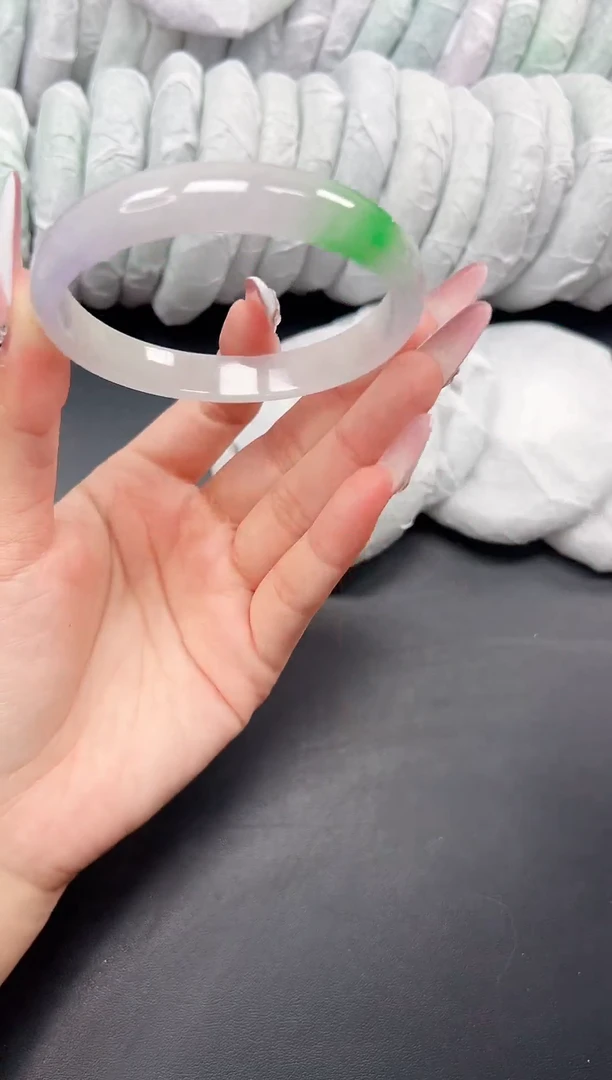 精品手镯，一物一拍E-021