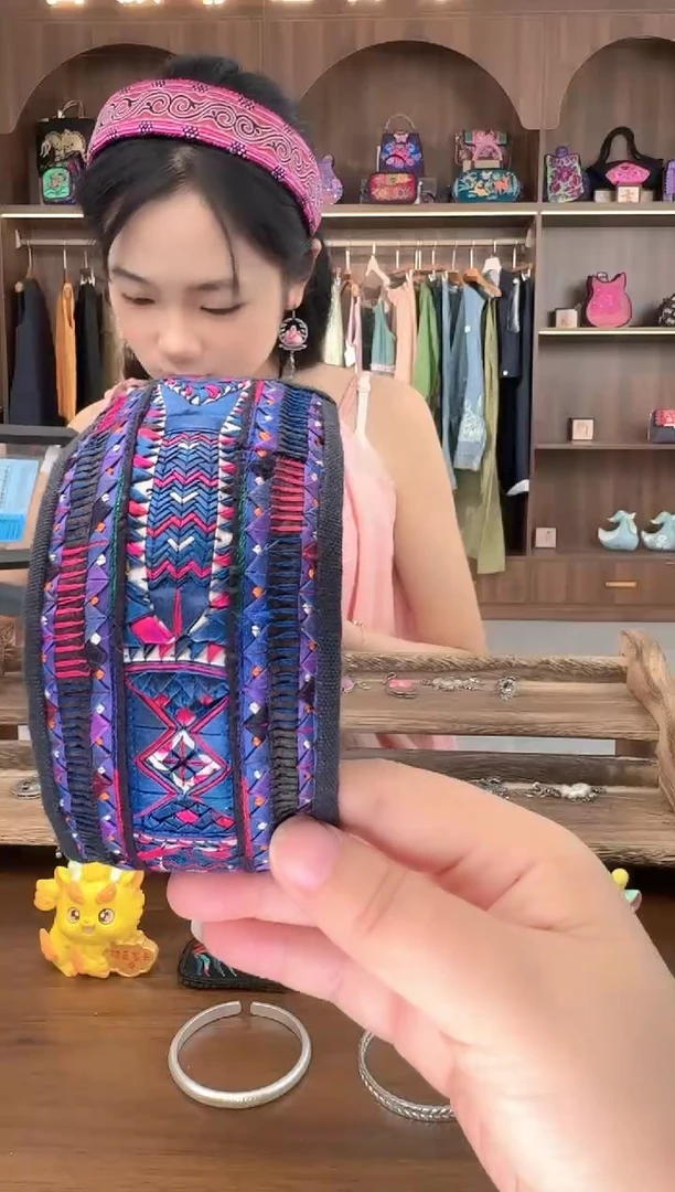 织绣冬*扶光苗绣传承L65