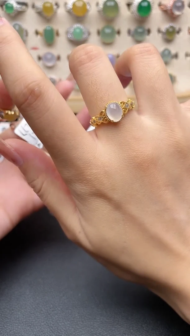 【闪购商品】翡翠戒指银S925镶嵌一物一证一礼盒