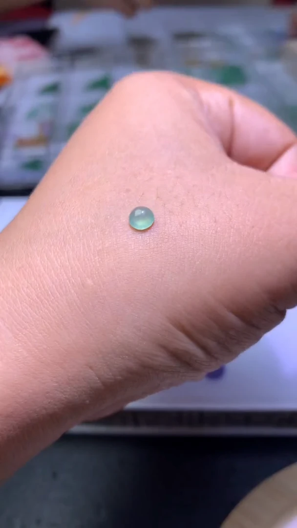 未镶嵌定制翡翠毛货