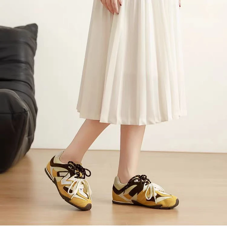 C5326  黄色 时尚百搭厚底圆头阿甘鞋系带女休闲德训鞋