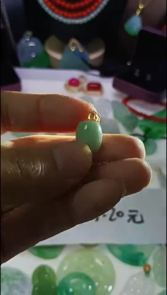 吊坠(不含链)未镶嵌翡翠翡翠