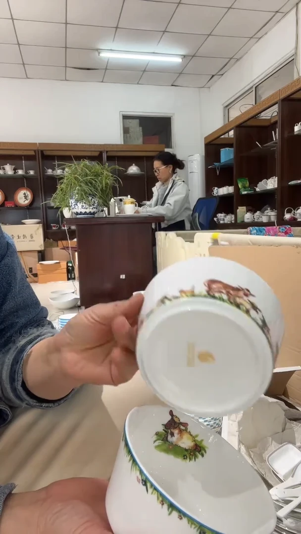 瓷2个5英寸碗隆达