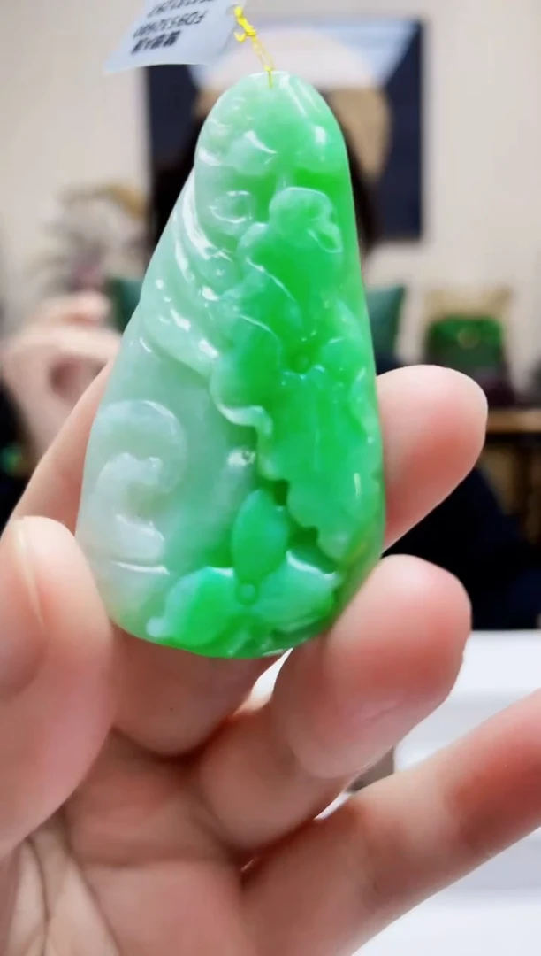 未镶嵌定制翡翠吊坠159