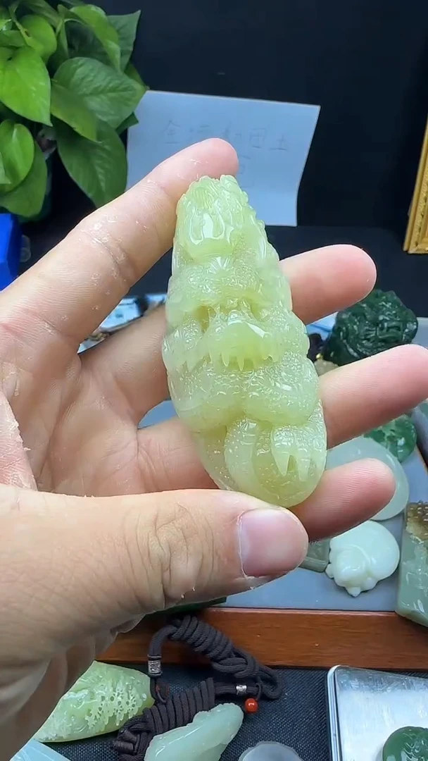 未镶嵌和田玉珠宝奇石和田玉珠宝 拍一发一！